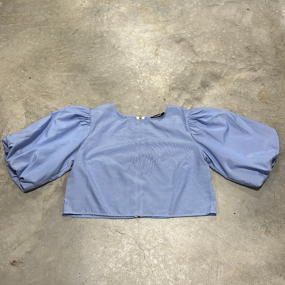 Ups and Downs brand Blue w/white pin‎ striped crop top / Size XL / D-70